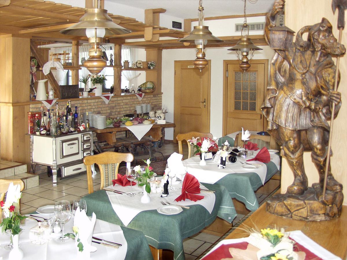 Hotel-Restaurant-Pfaelzer-Stuben Bruchmühlbach-Miesau Exterior foto